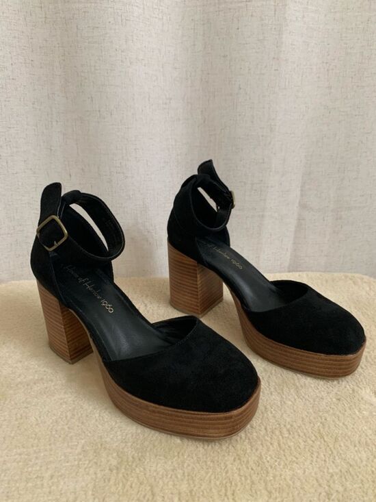 House of Harlow 1960 Shoes - House of Harlow 1960 Black Faux Suede Platform AnkleStrap Block Chunky Wood Heel